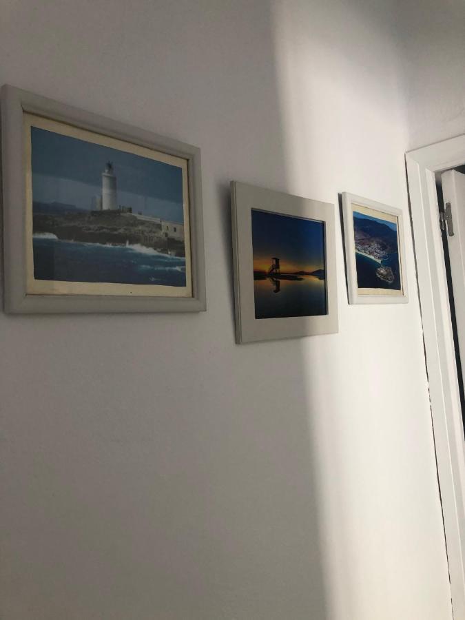 Apartamento Vacacional En El Centro De Tarifa Exterior foto